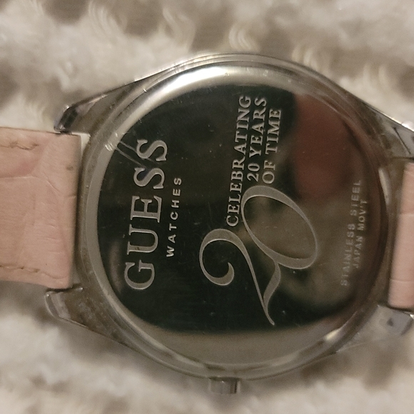 GUESS Watch Pink Leather Strap - Picture 3 of 5